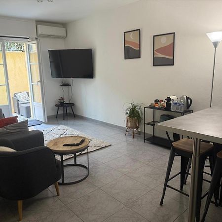 Detente Bas De Villa Jacuzzi, Piscine A 15 Min De Nice Carros Bagian luar foto